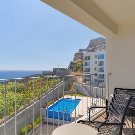 Pearl Retreat By Madeira Apartmán
