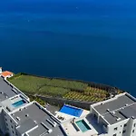 Pearl Retreat By Madeira * 卡马拉-德洛布什