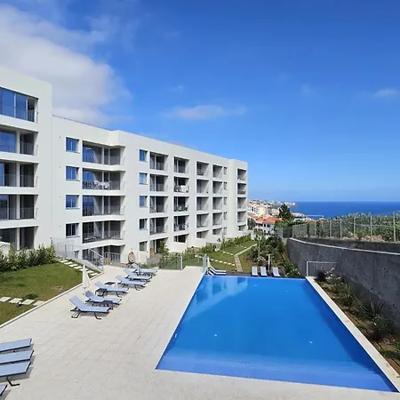 Pearl Retreat By Madeira 아파트 *