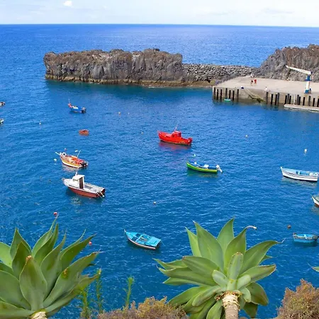Pearl Retreat By Madeira Camara de Lobos
