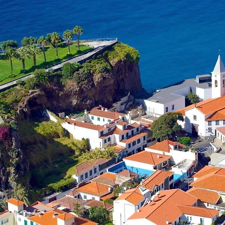 Pearl Retreat By Madeira Camara de Lobos