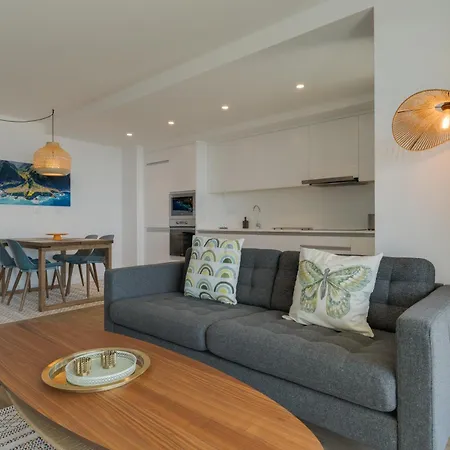 Pearl Retreat By Madeira * Camara de Lobos