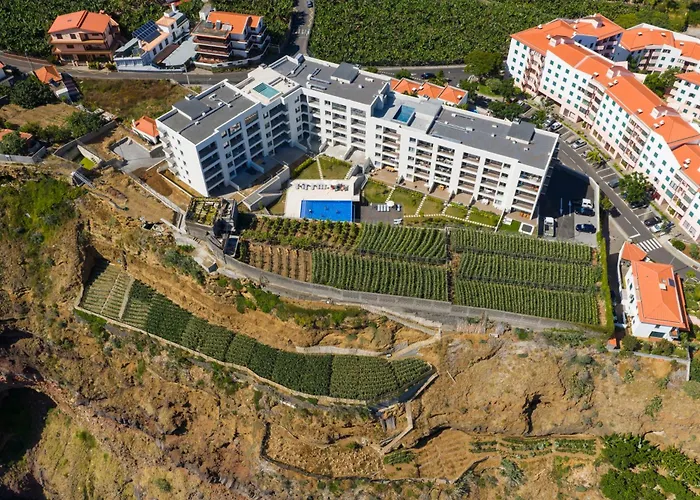 Pearl Retreat By Madeira 卡马拉-德洛布什