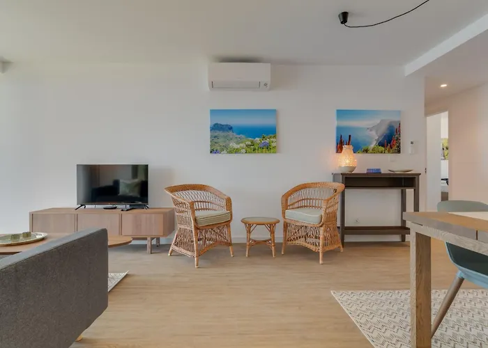 Pearl Retreat By Madeira